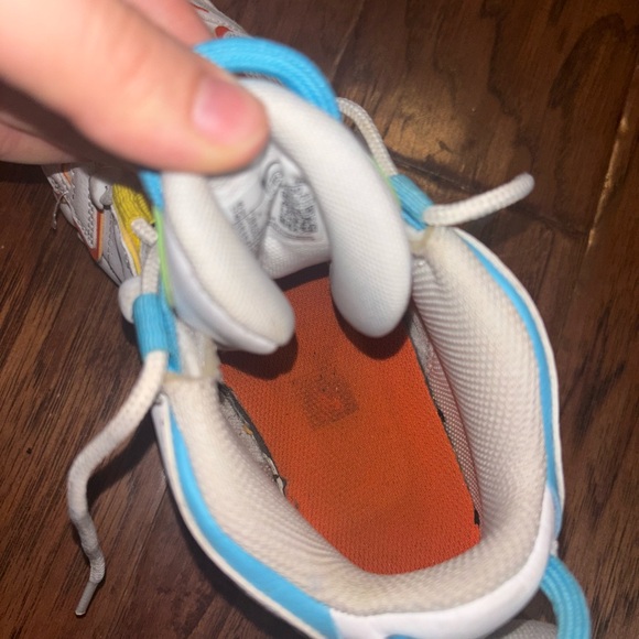 Nike Air More Uptempo GS “Multi-Color” White 6Y (Women’s 7.5) - Picture 10 of 11